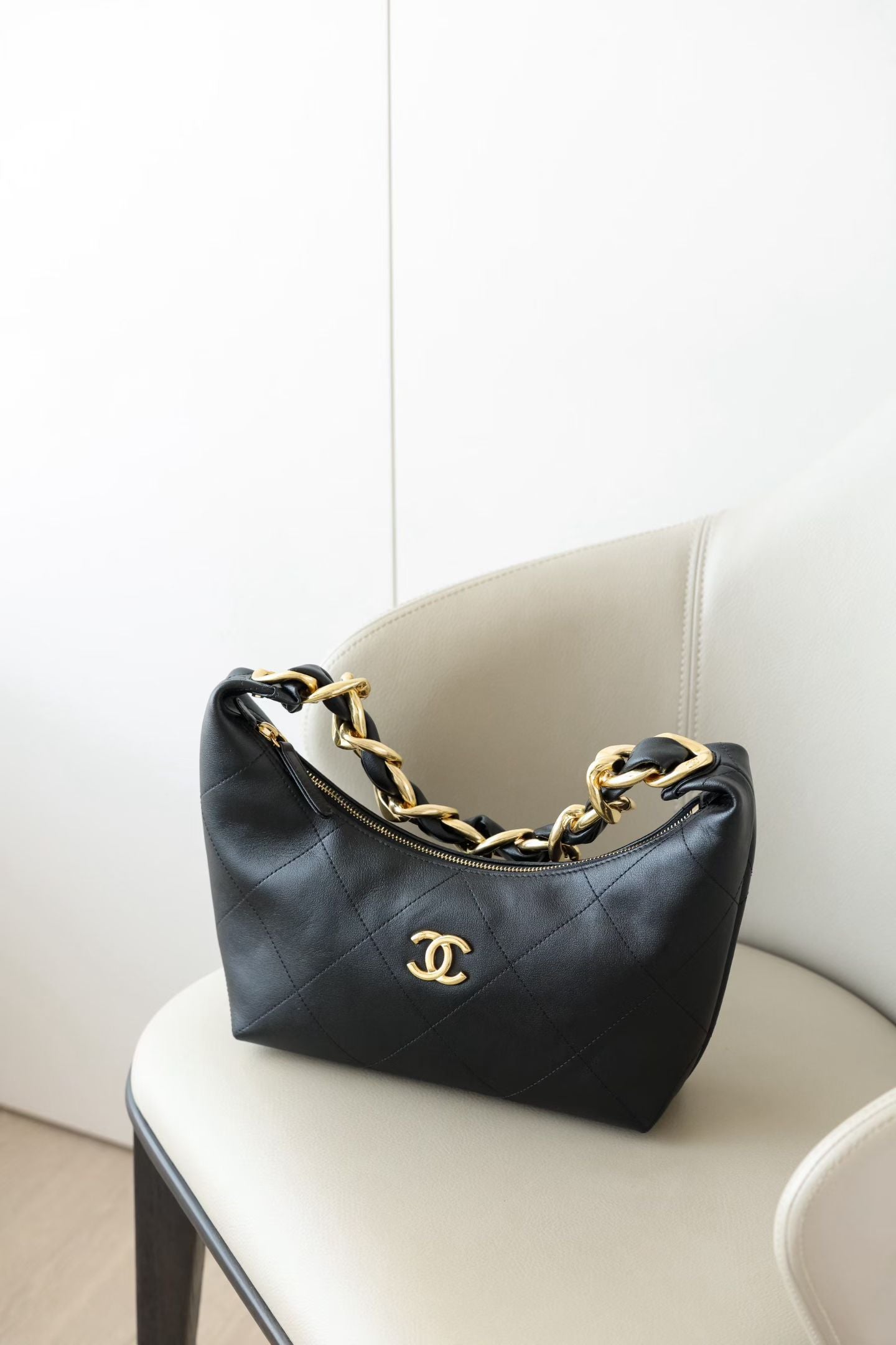 CHANEL HOBO HANDBAG