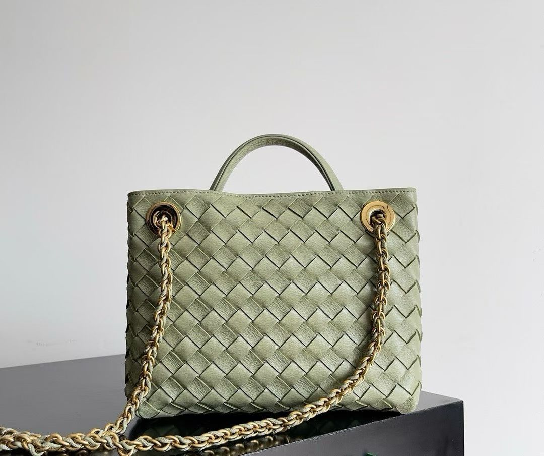 BOTTEGA VENETA