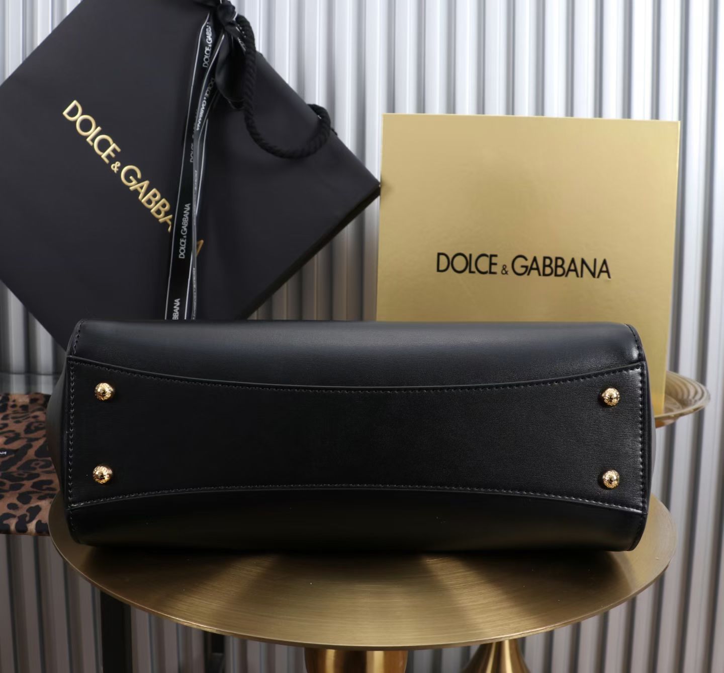 DOLCE & GABBANA