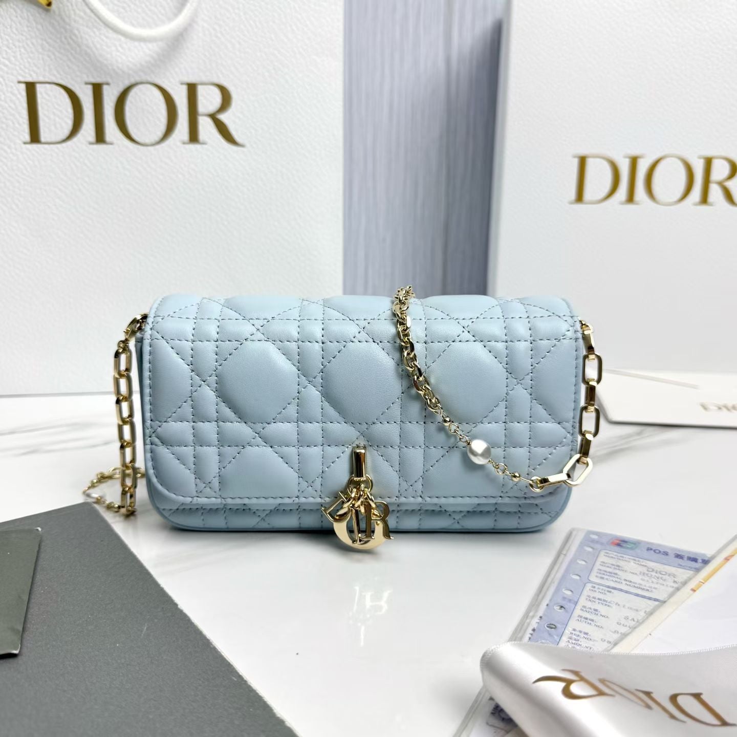 Dior