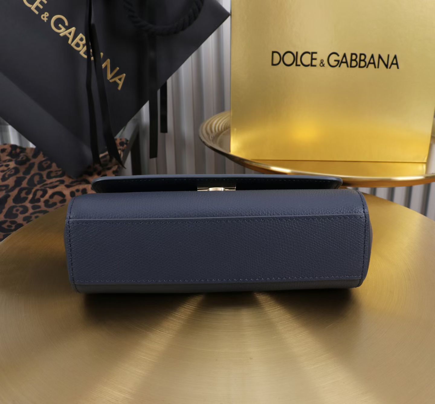 DOLCE & GABBANA
