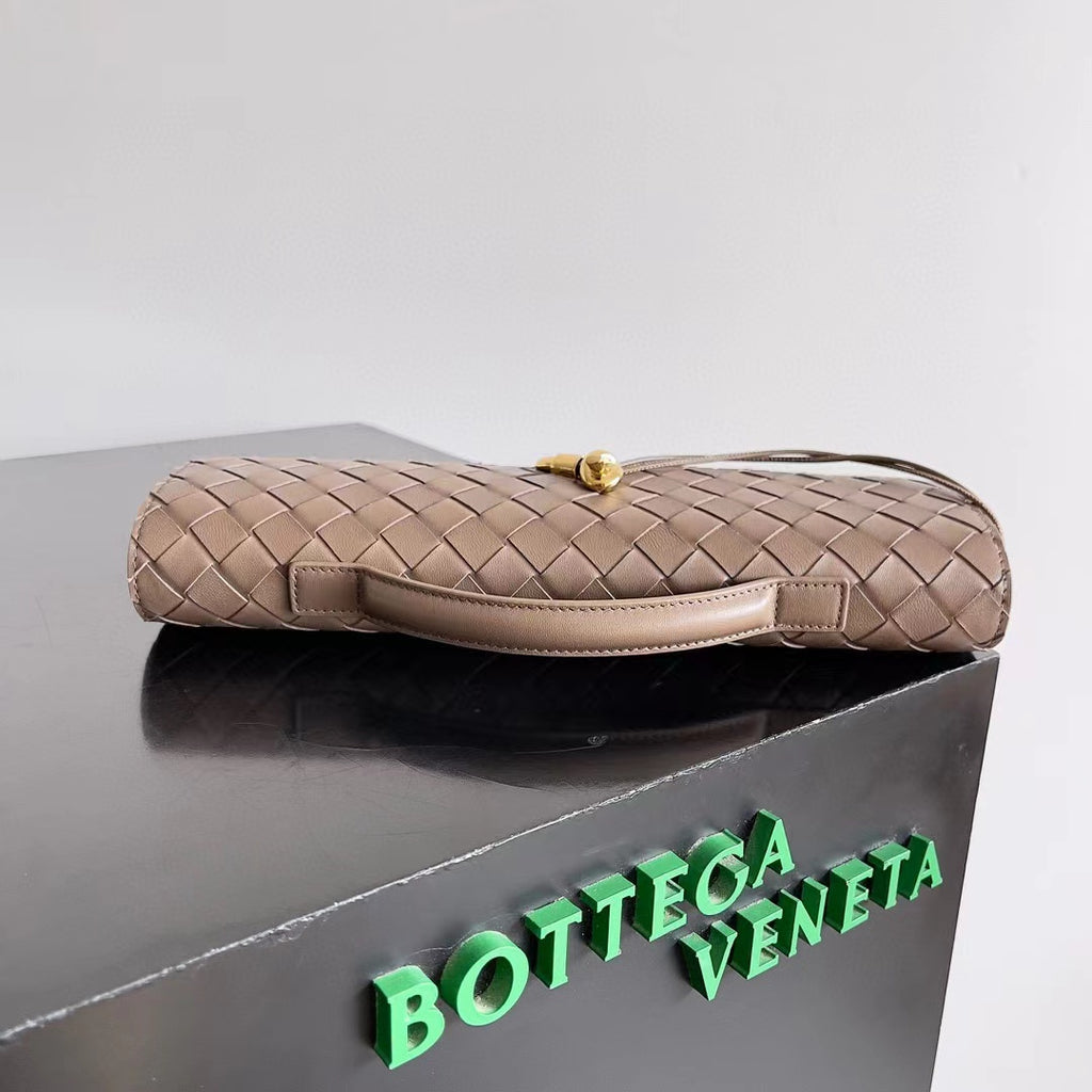 BOTTEGA VENETA