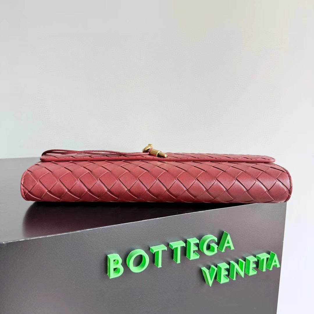 BOTTEGA VENETA