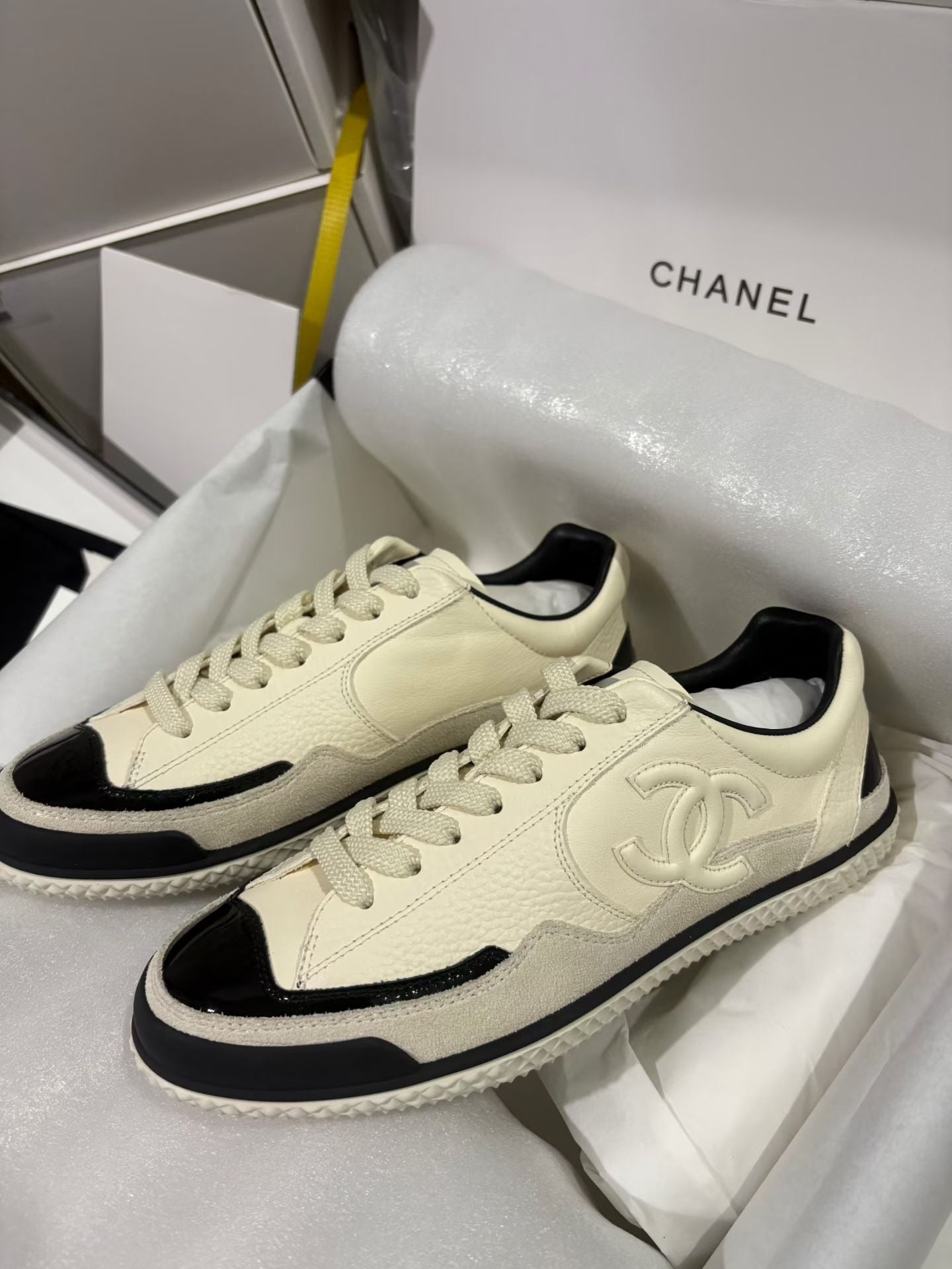 CHANEL
