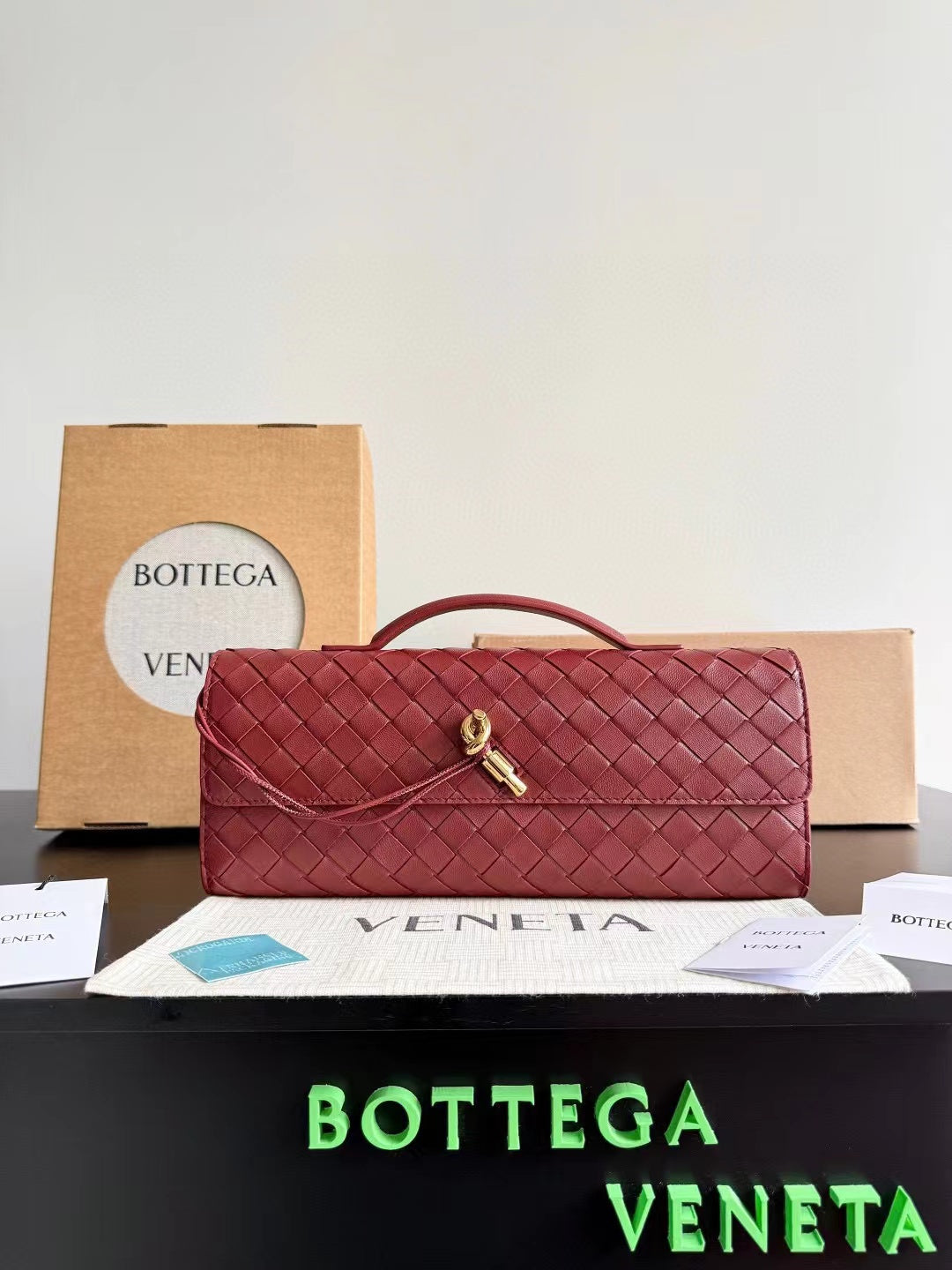 BOTTEGA VENETA