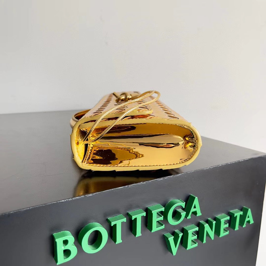 BOTTEGA VENETA