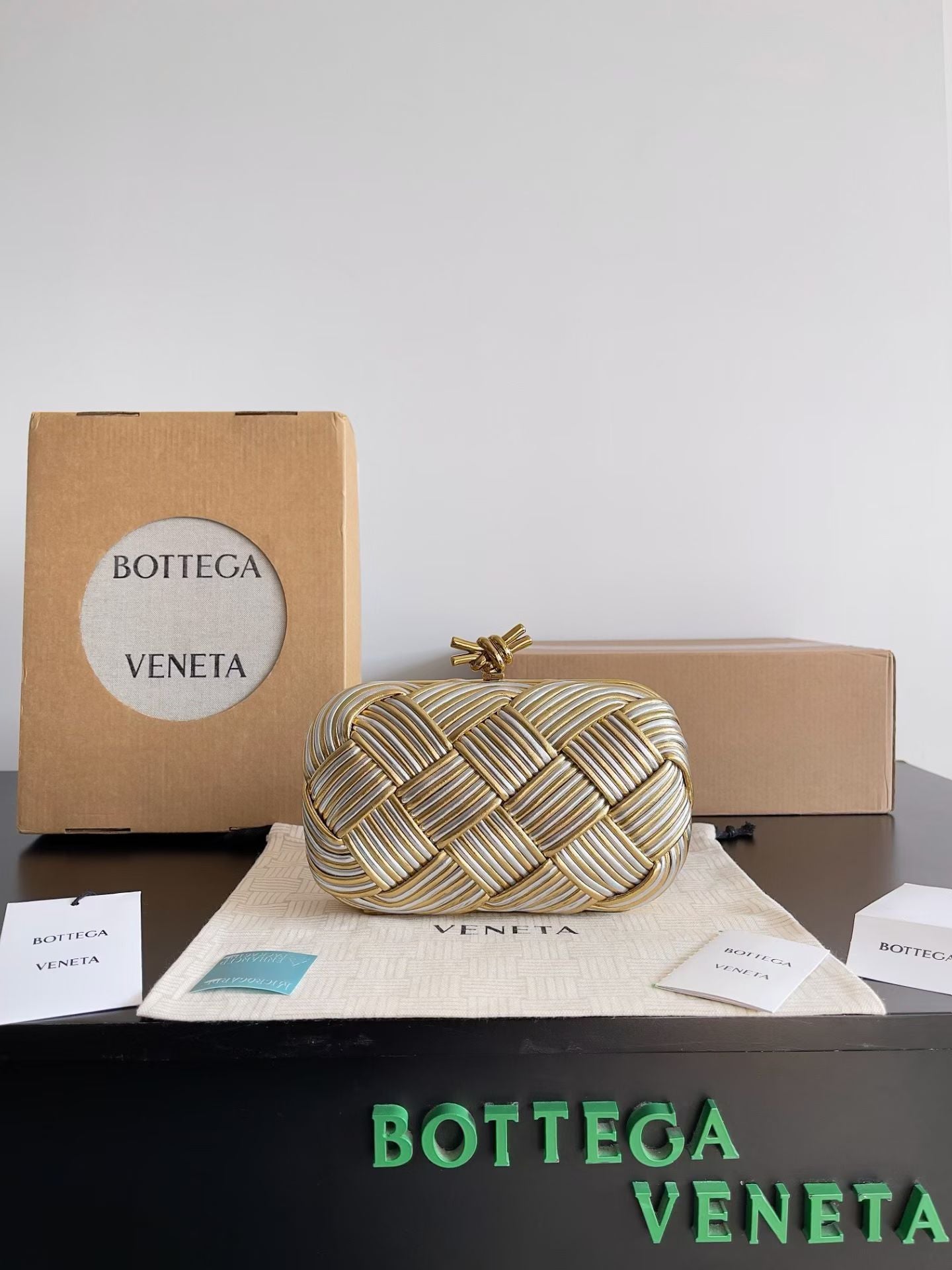 BOTTEGA VENETA