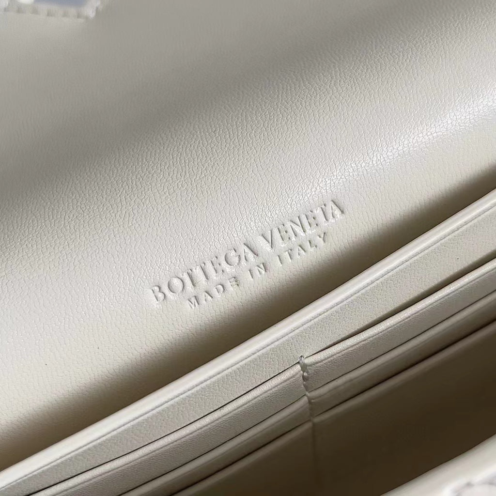 BOTTEGA VENETA