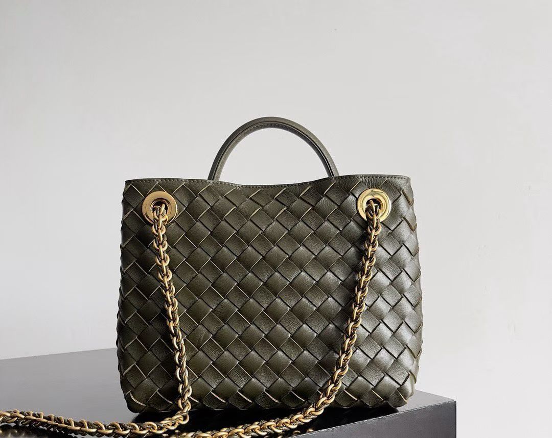 BOTTEGA VENETA