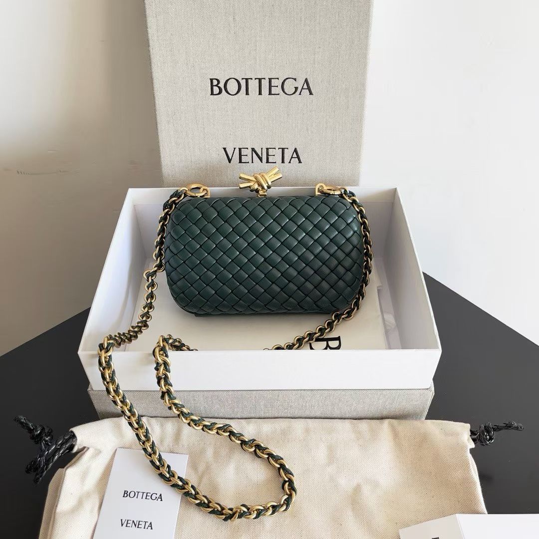 BOTTEGA VENETA