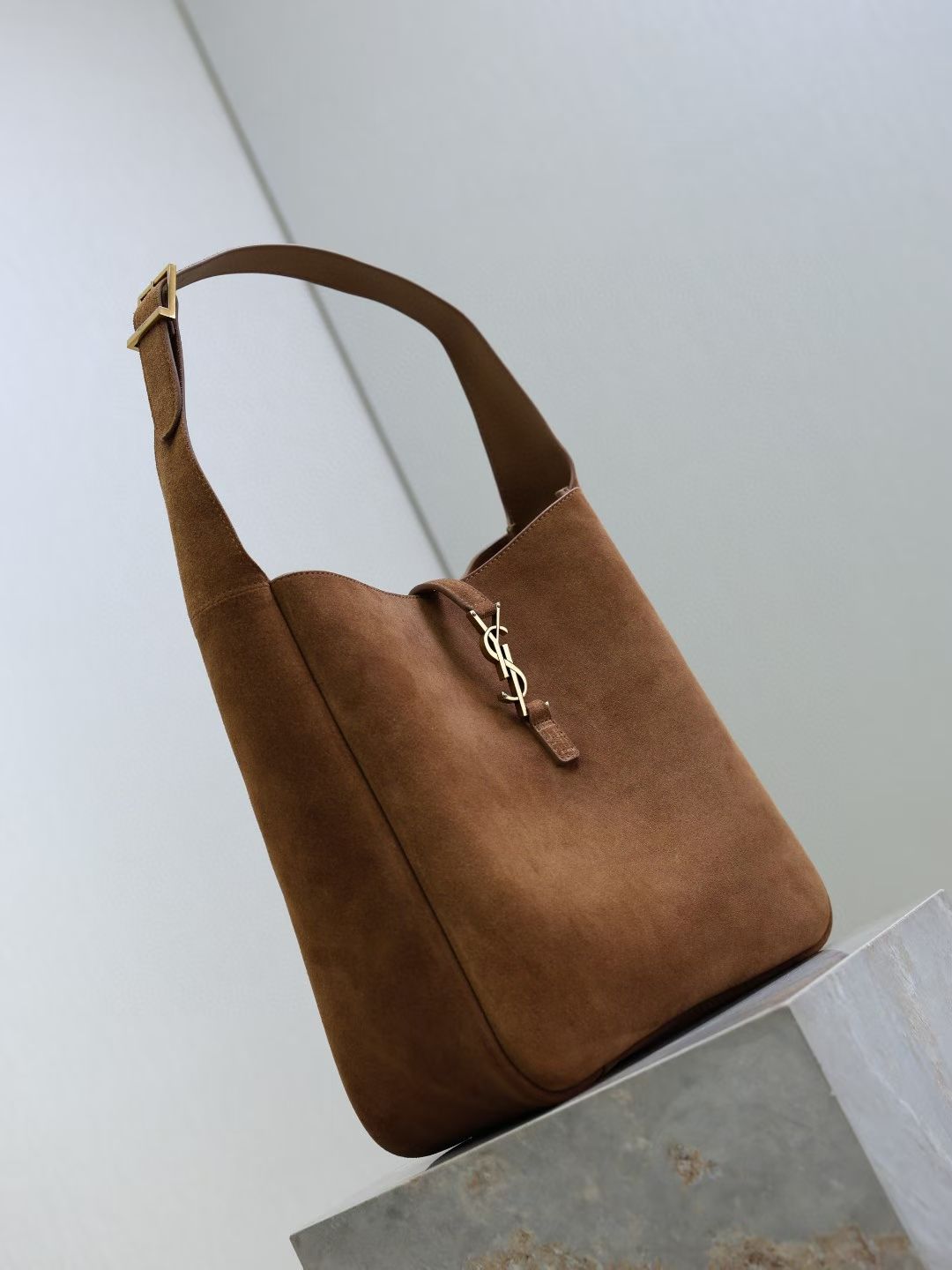 SAINT LAURENT SUEDE HOBO BAG