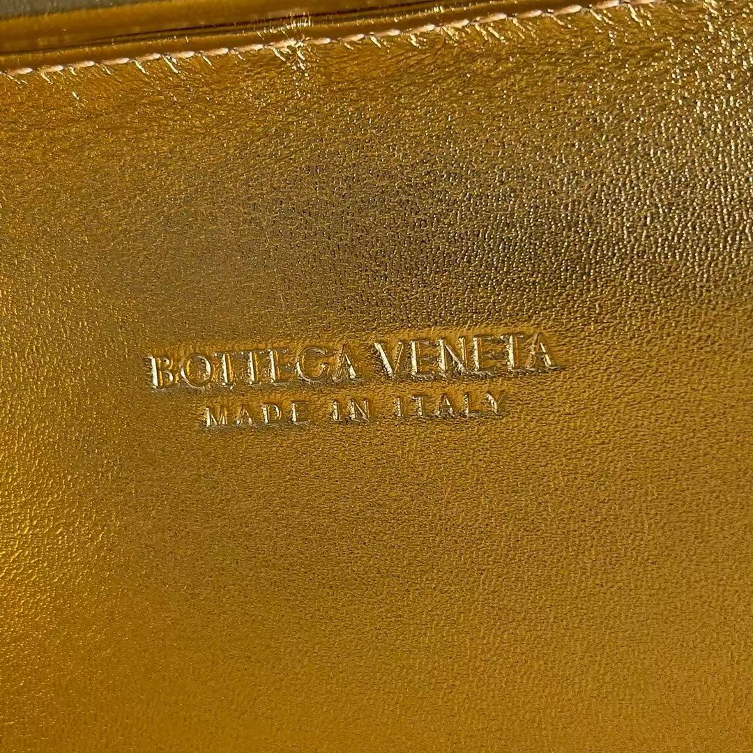 BOTTEGA VENETA