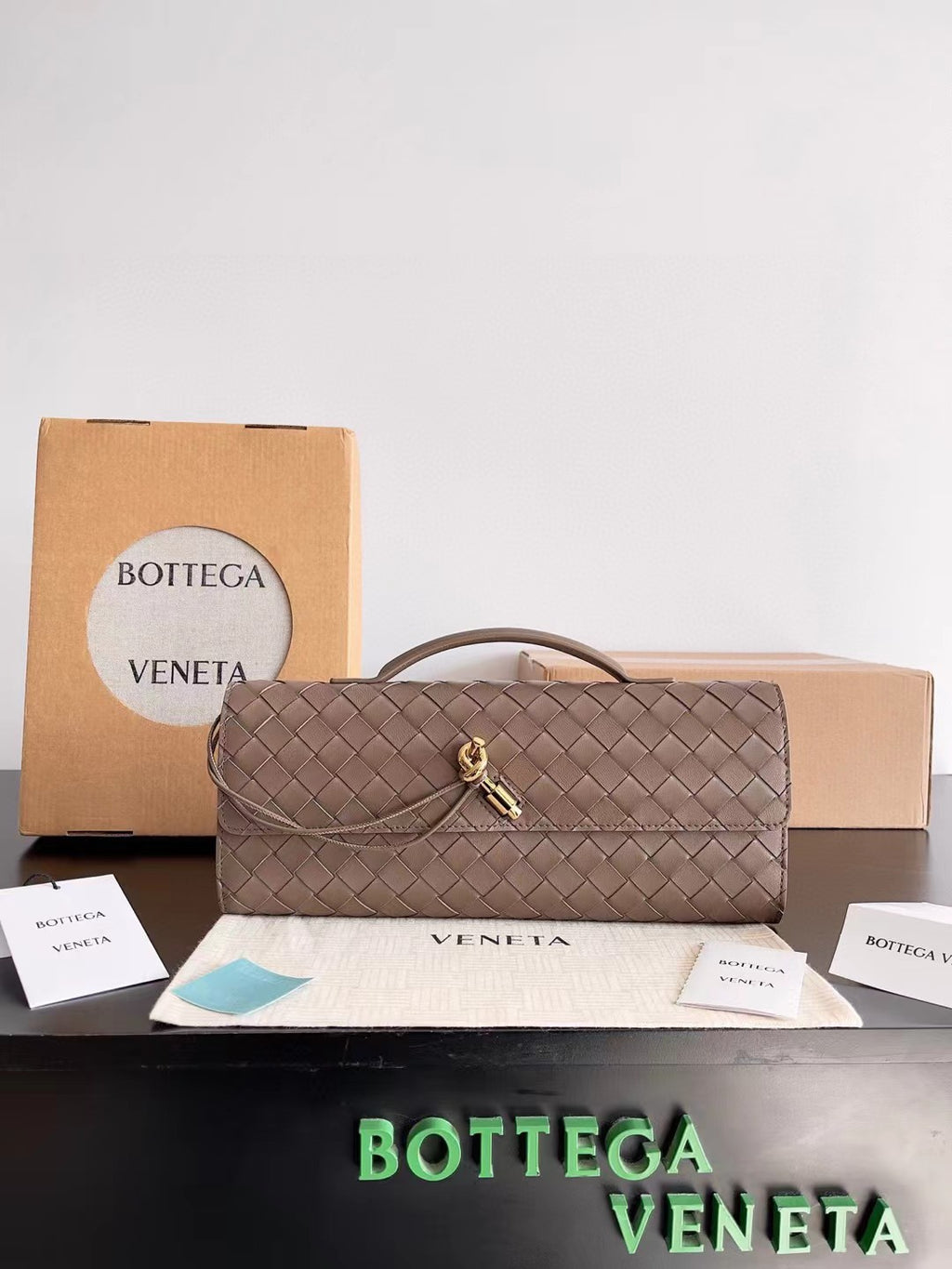 BOTTEGA VENETA