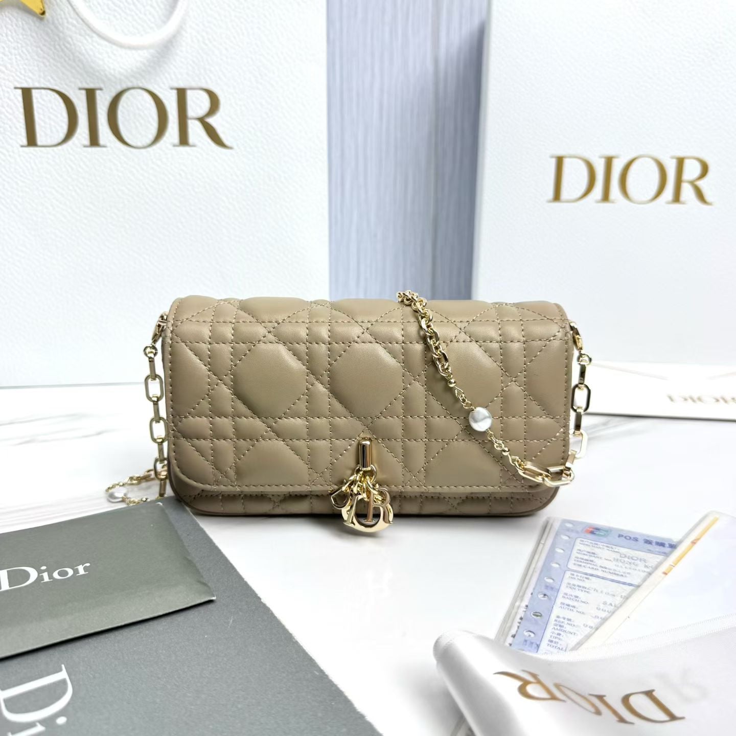 Dior