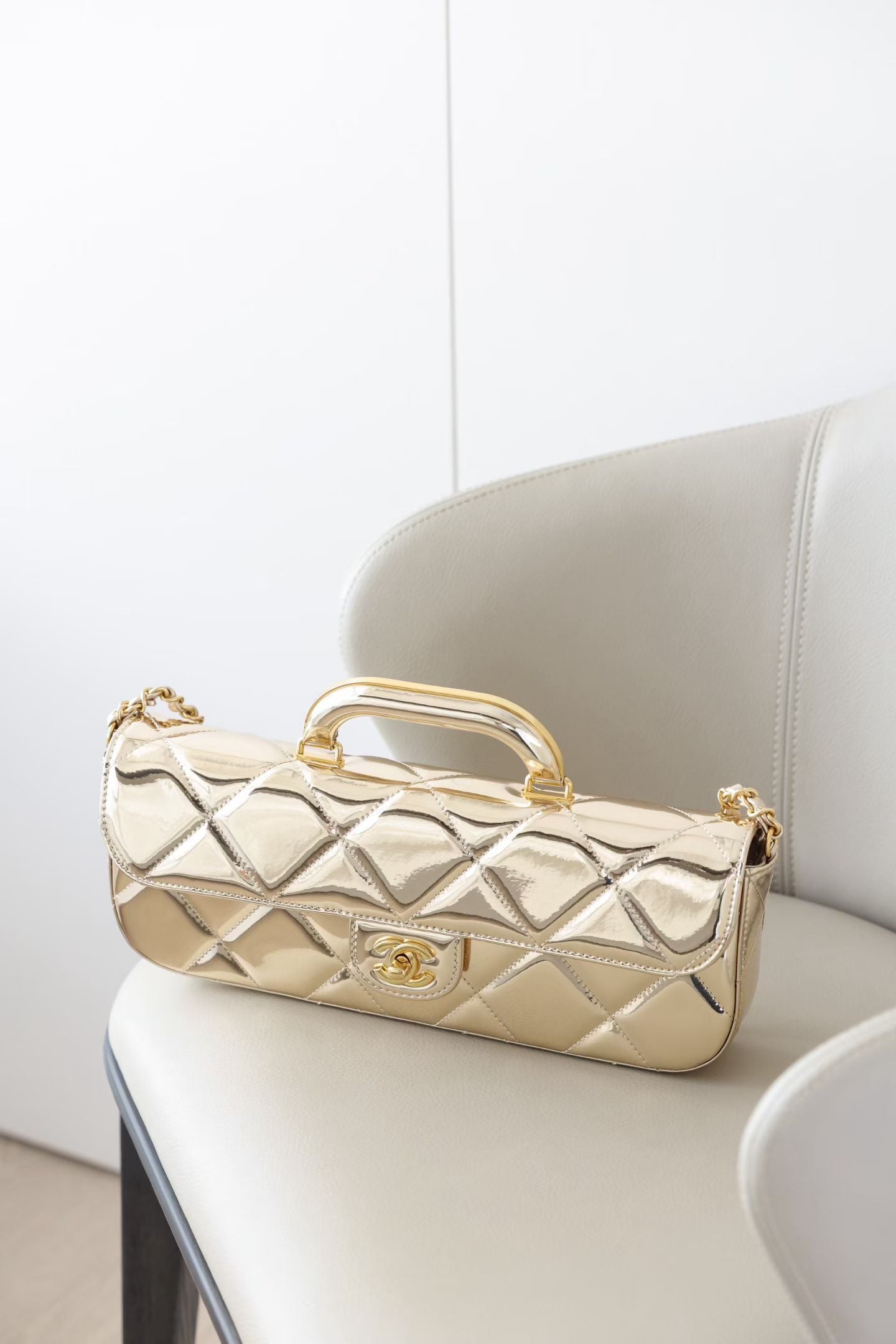 CHANEL LARGE FLAP BAG WITH TOP HANDLE