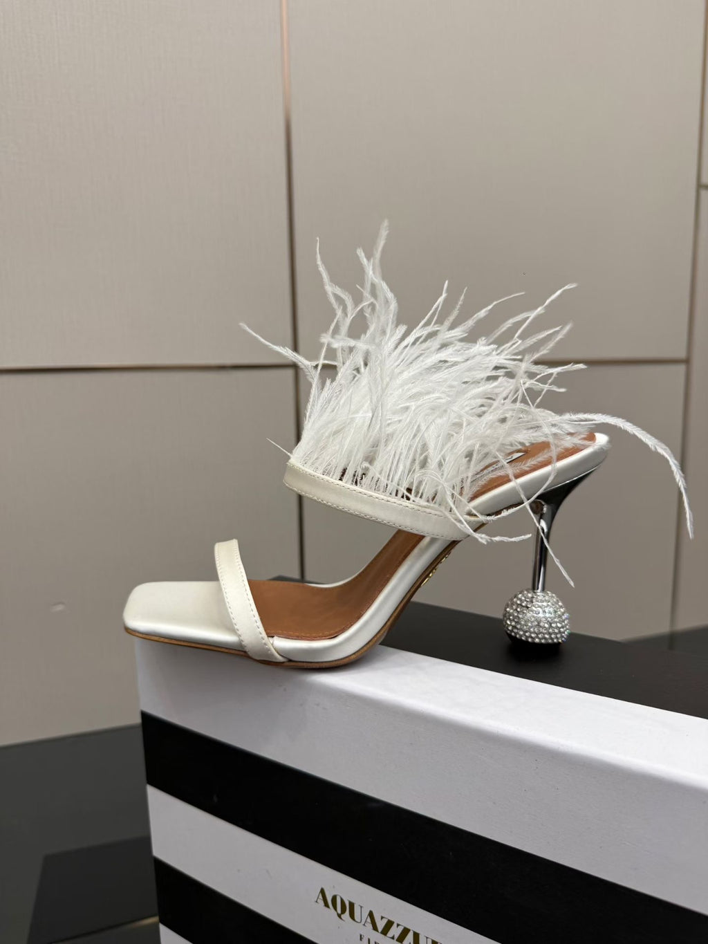 AQUAZZURA