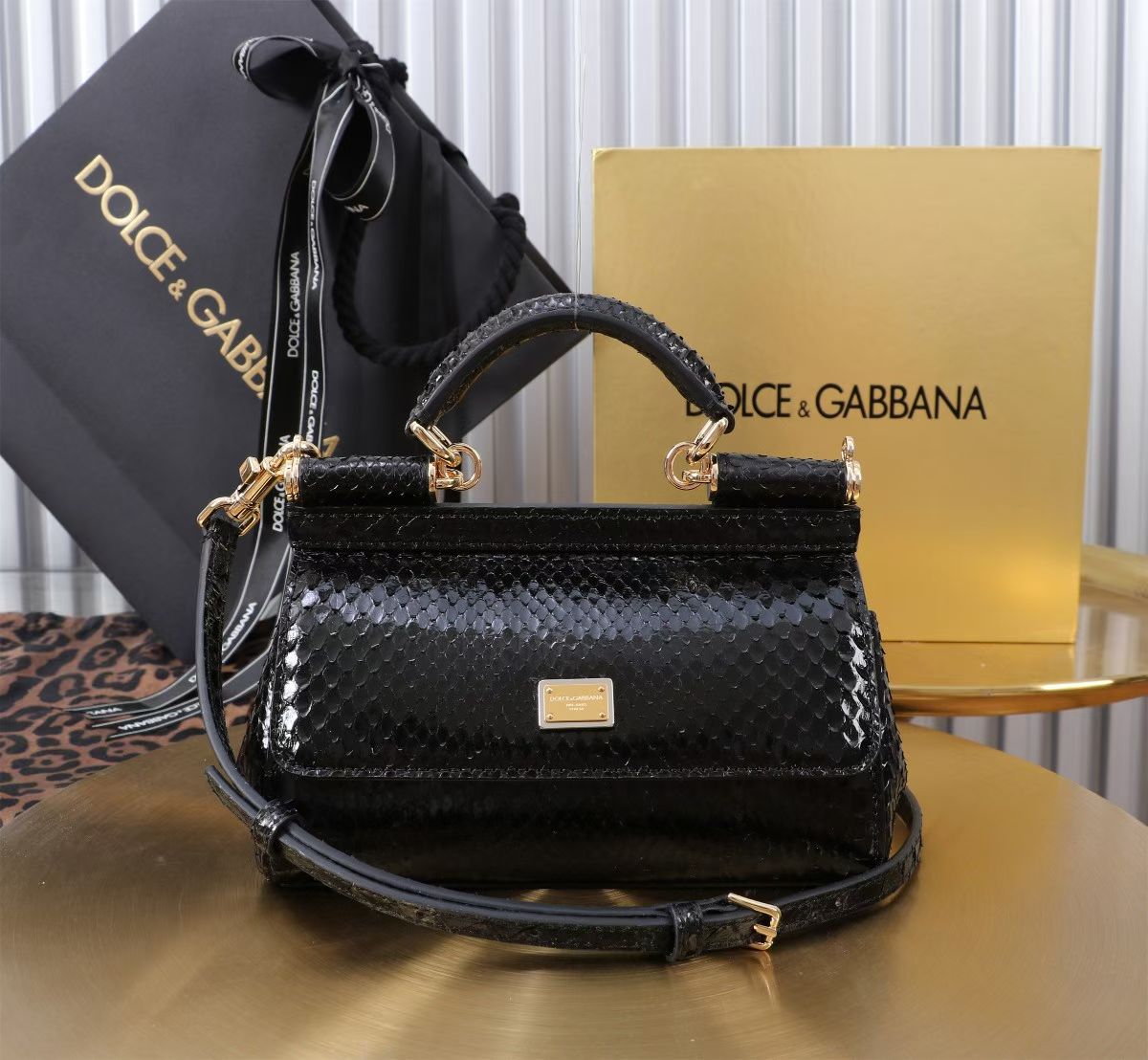 DOLCE & GABANA