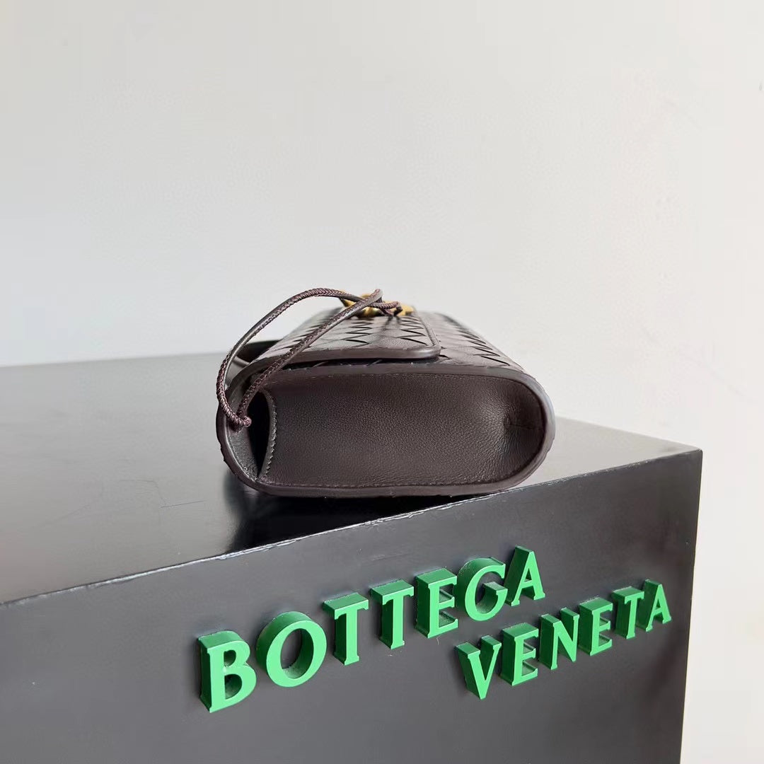 BOTTEGA VENETA