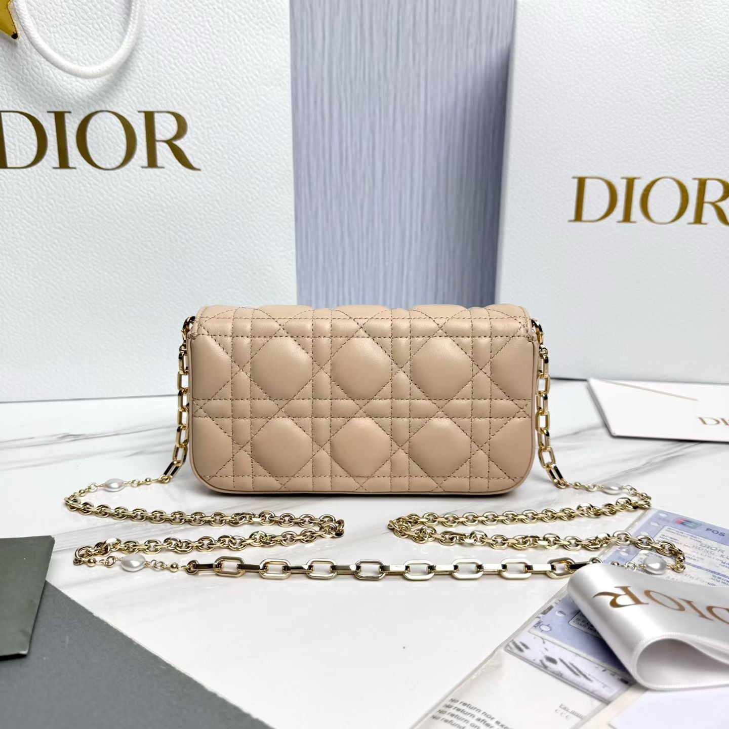 Dior