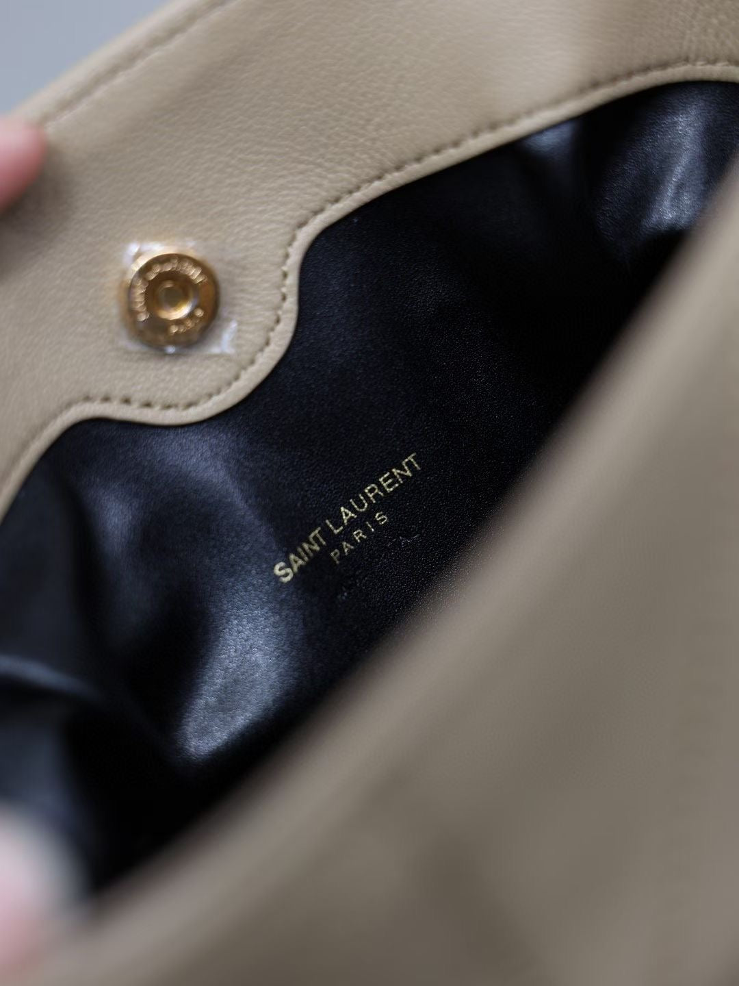 SAINT LAURENT MINI BUCKET BAG